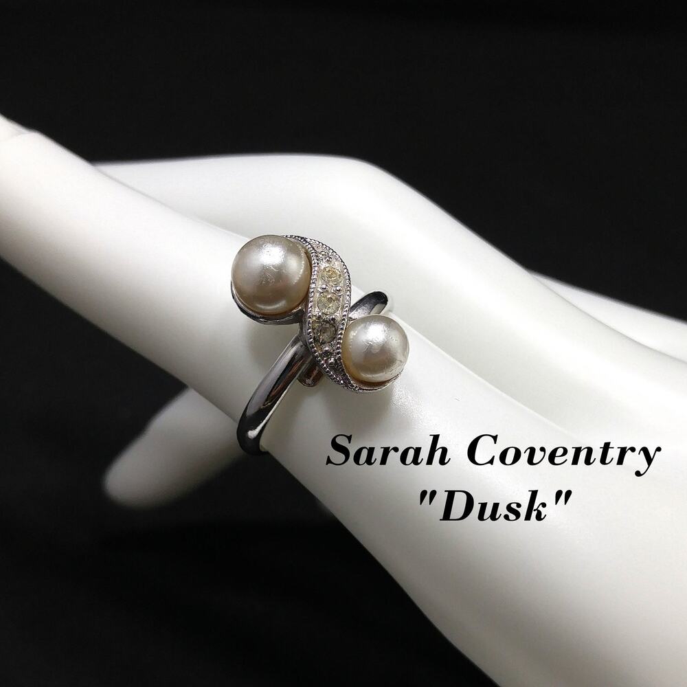 Vintage Sarah Coventry Dusk Faux Pearl Ring Rhinestone Adjustable